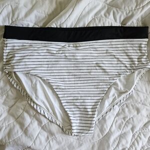 Calia XL swim bottoms
